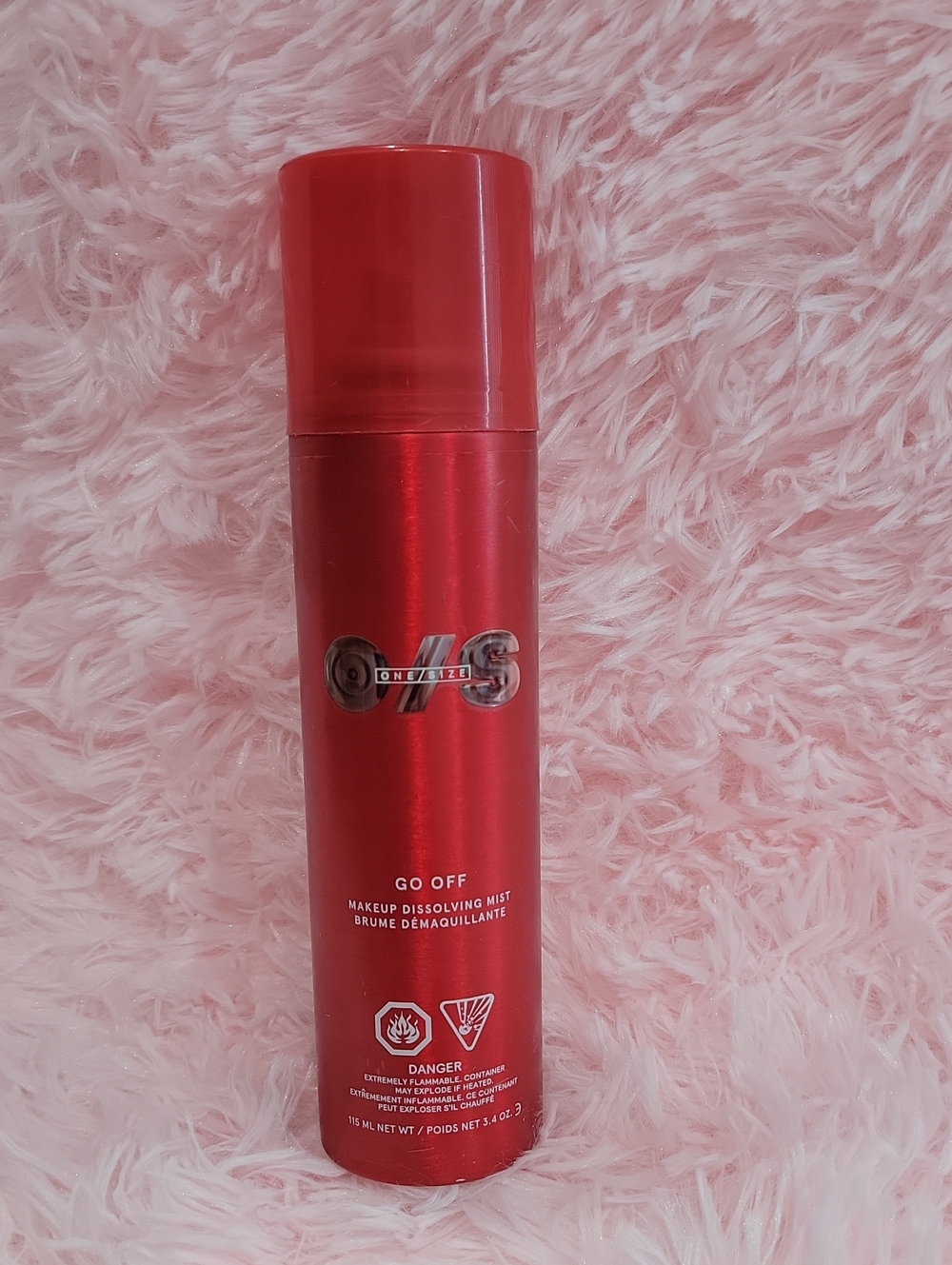 ONE/SIZE Go Off Makeup Dissolving Mist in Red
